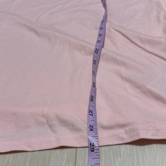3/$10 Hollister Men's Light Pink Short Sleeve Tee - Picture 6 of 7